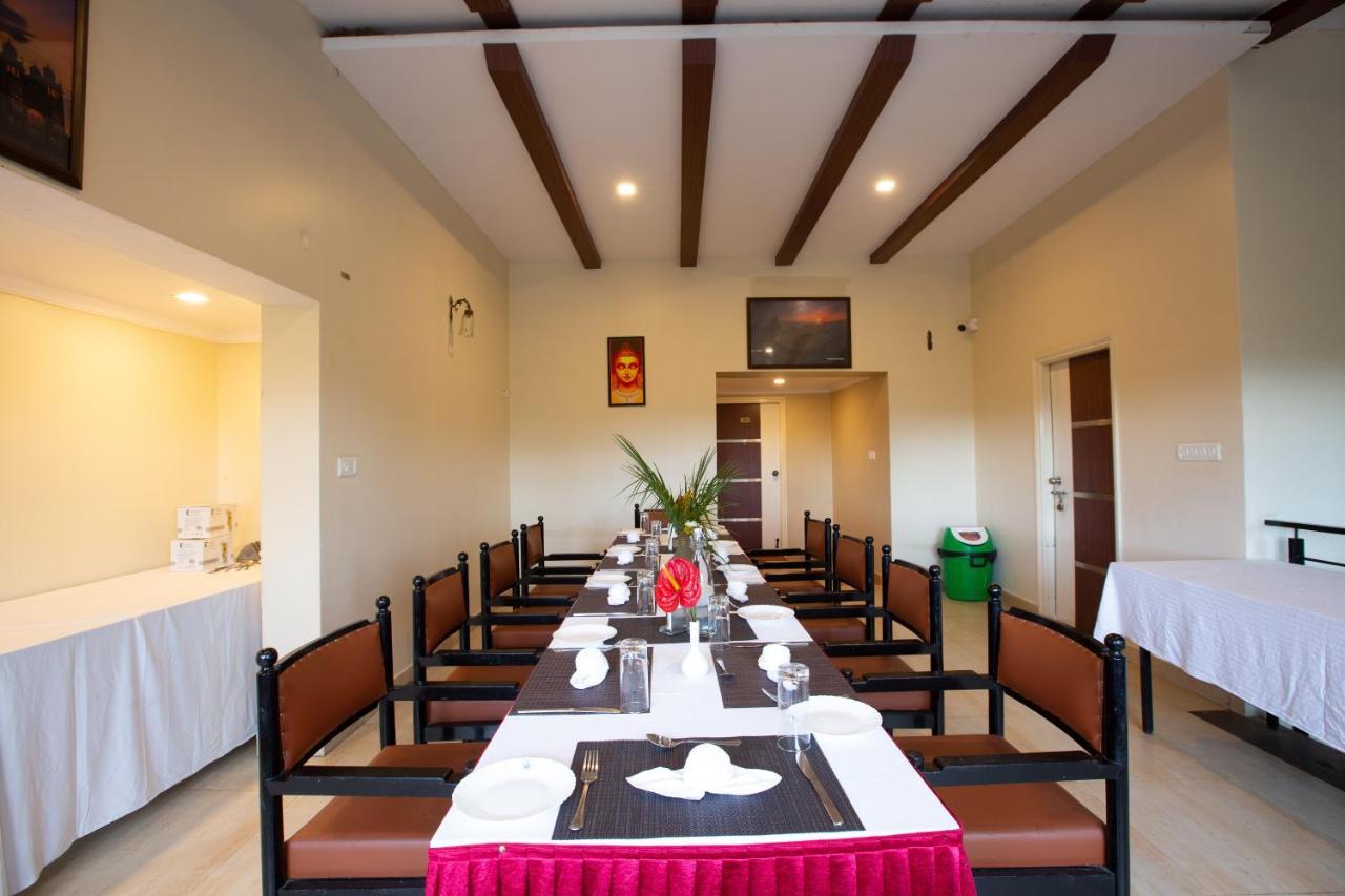 Kstdc Hotel Mayura Valley View Madikeri Εξωτερικό φωτογραφία